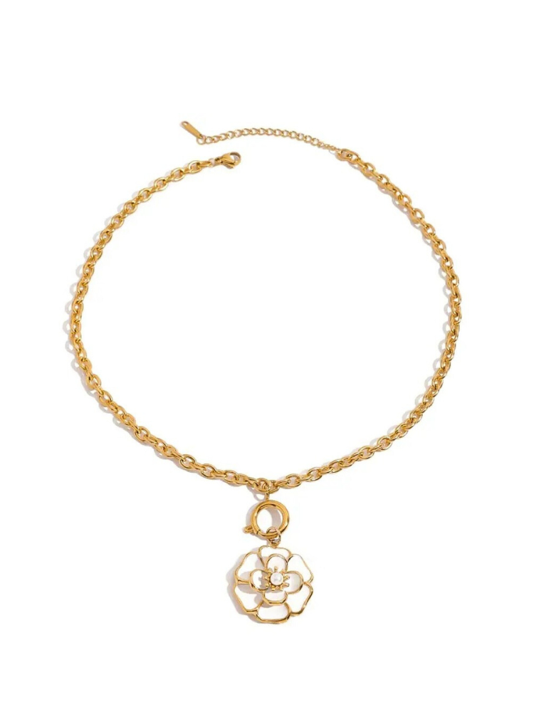 BELLA Necklace