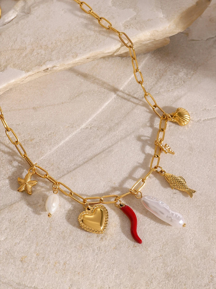 CALENTIA Necklace