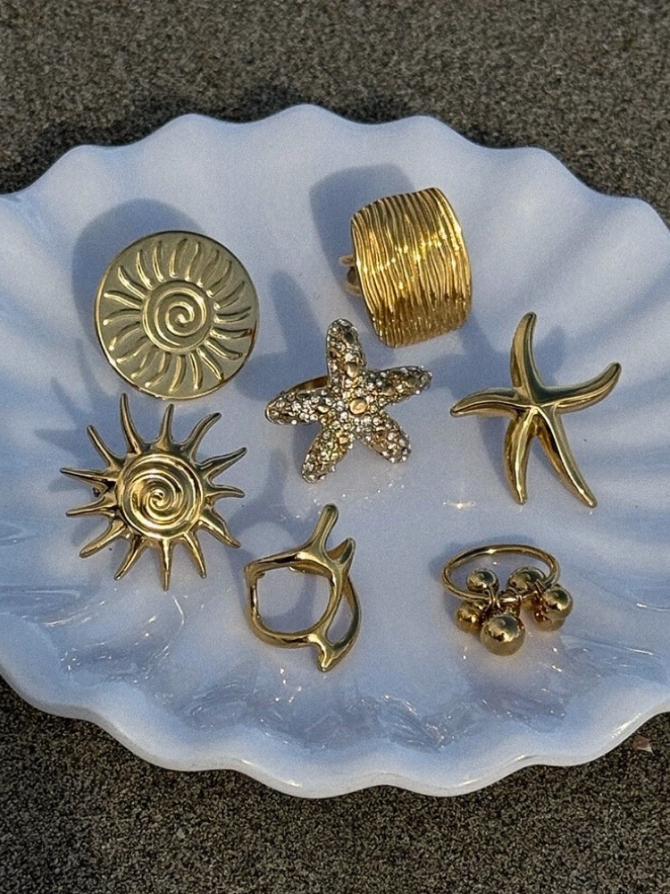 CALIRA Ring