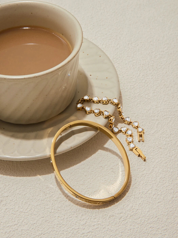 CELINA Bangle