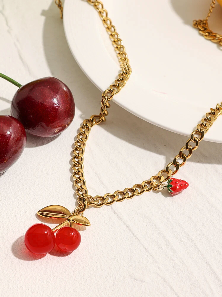 CEREZA Necklace