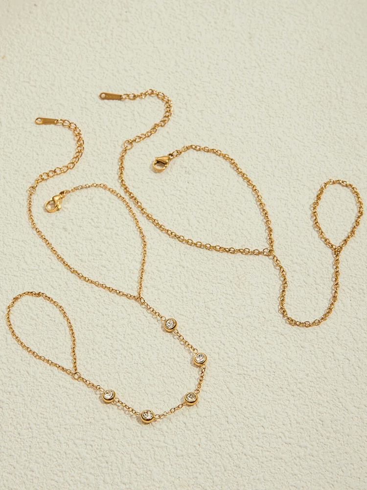 EVADRA Hand Chain