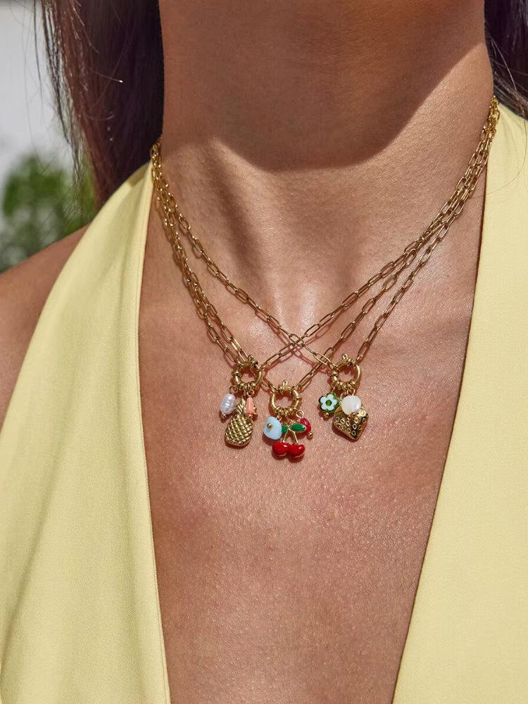 ISANDRA Necklace
