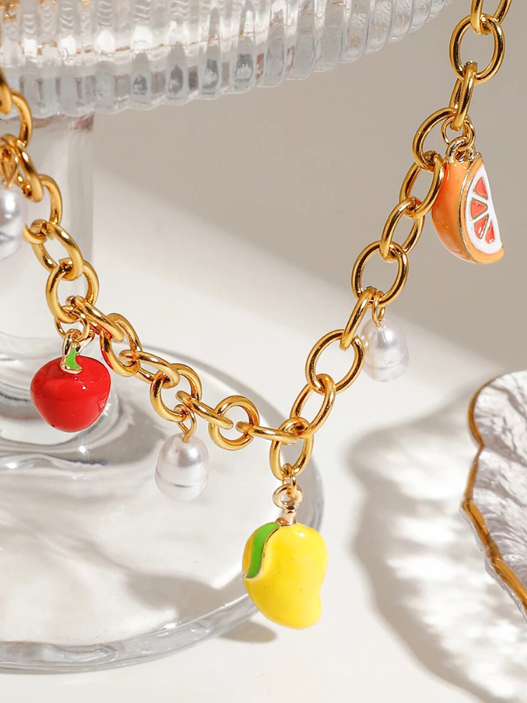 LIORA Necklace