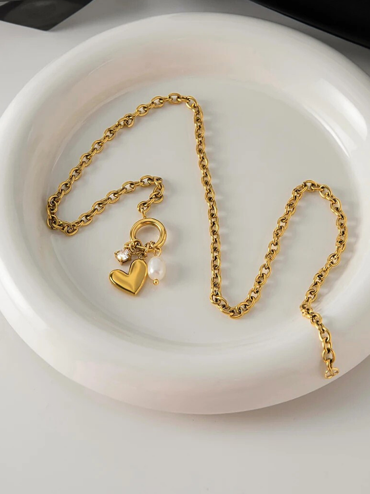 LULU Necklace