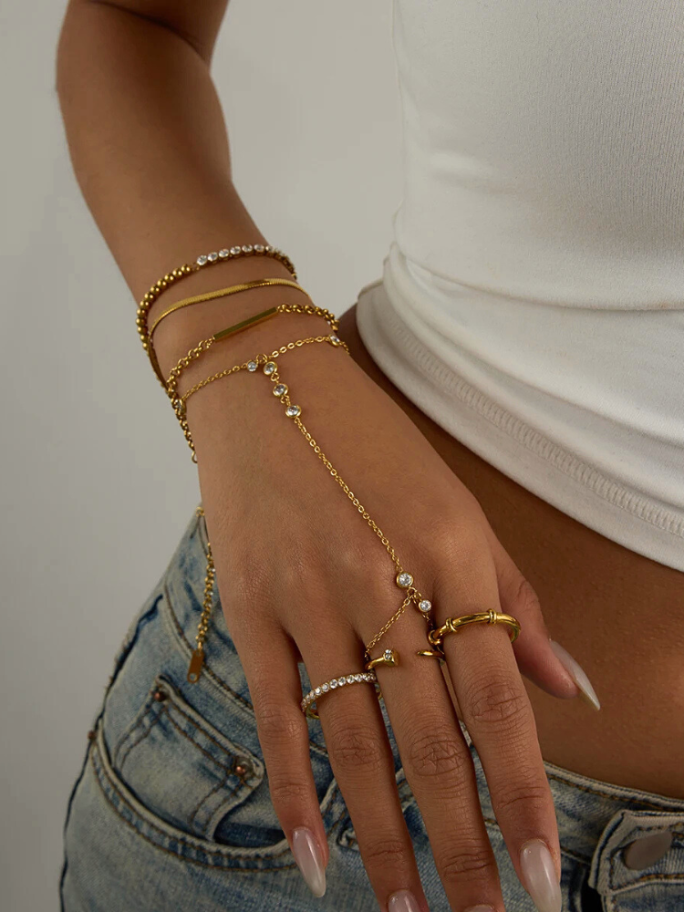 LYRA Hand Chain