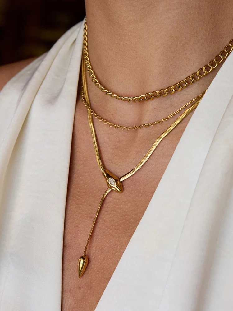 LYTHARA Necklace