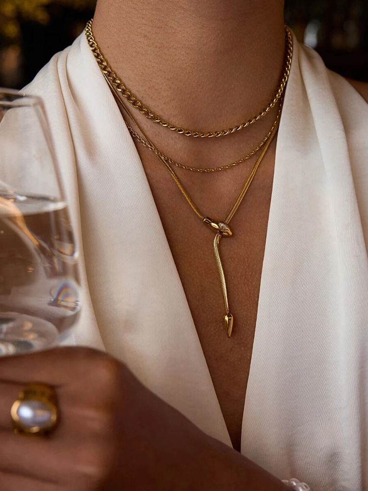 LYTHARA Necklace