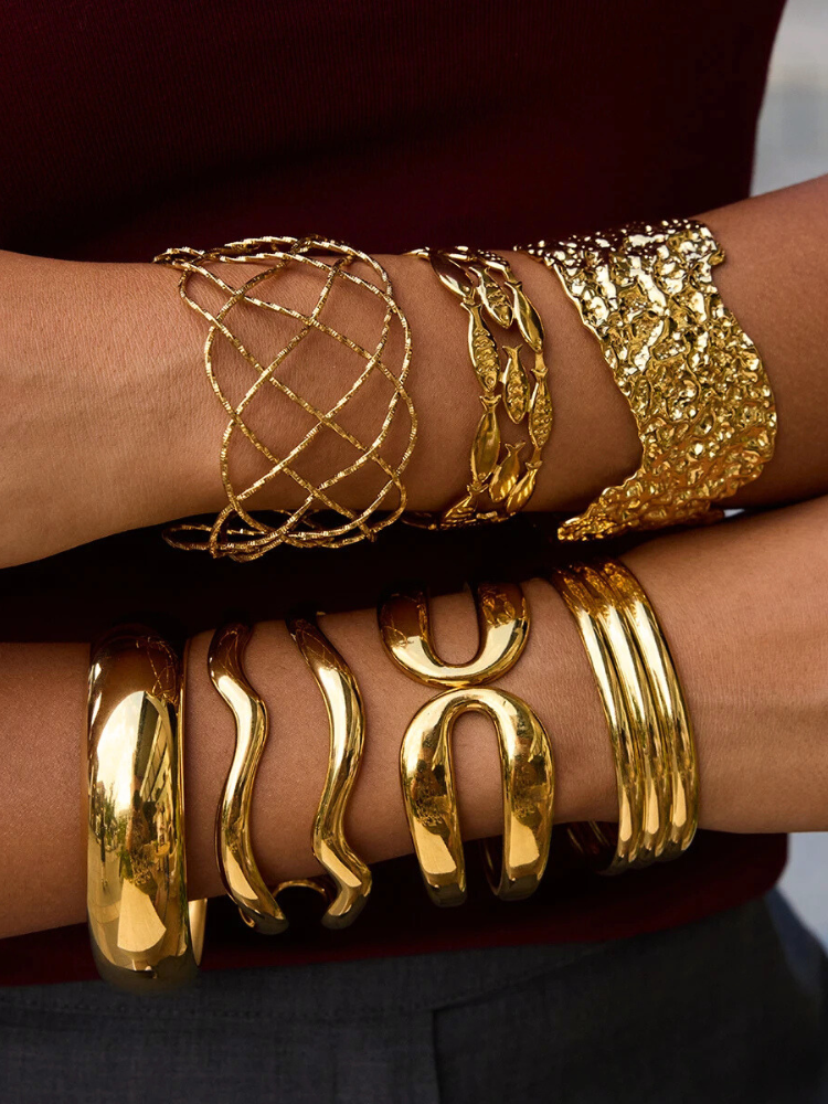 OLEA Bangle