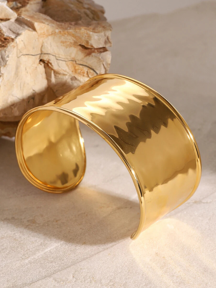 OLIVE Cuff