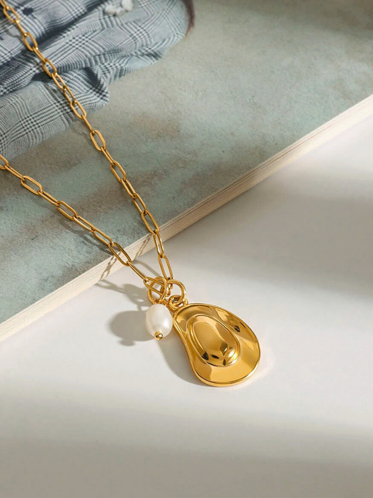 PHOEBE Necklace
