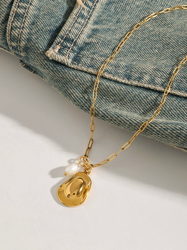 PHOEBE Necklace