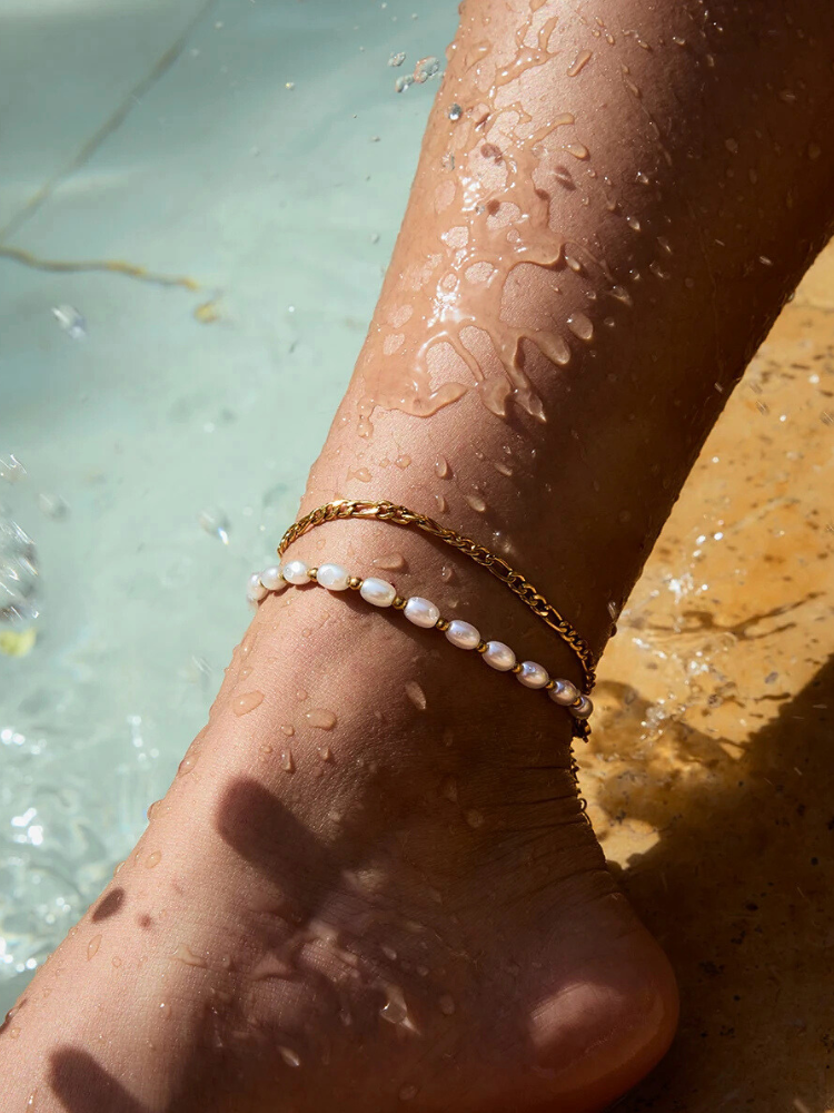 REA Anklet Set