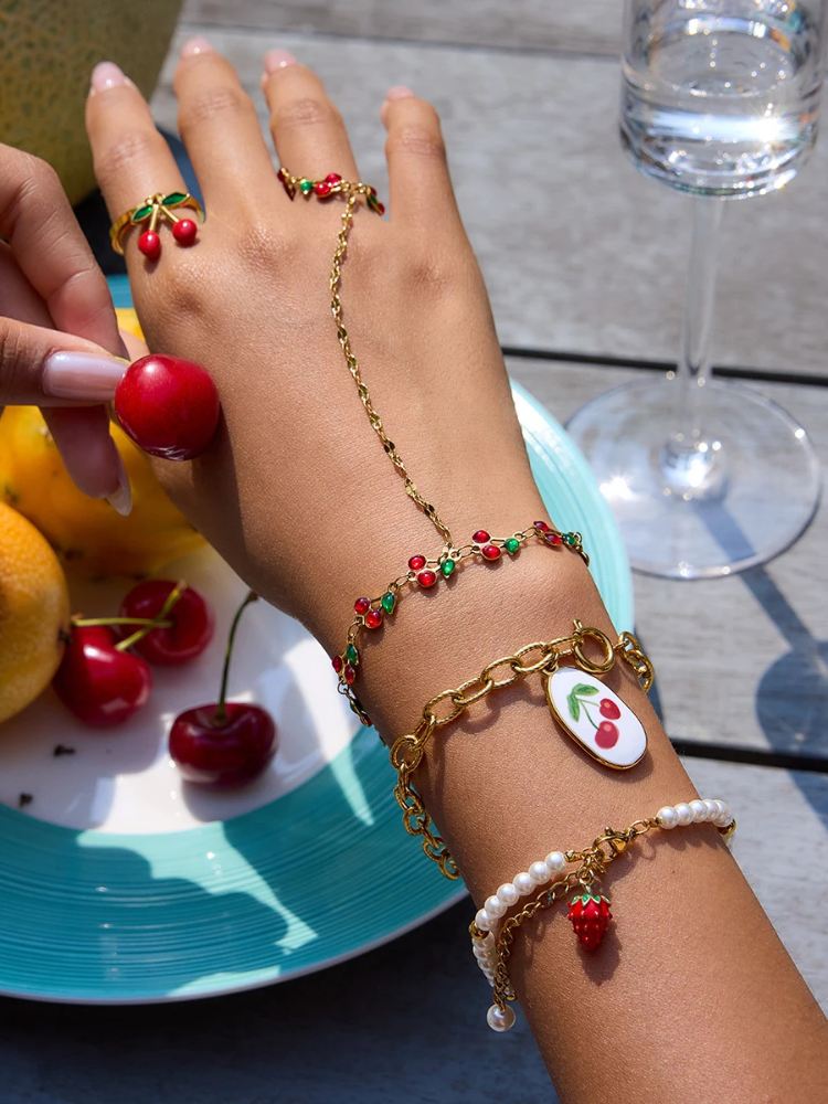 ROUX Hand Chain