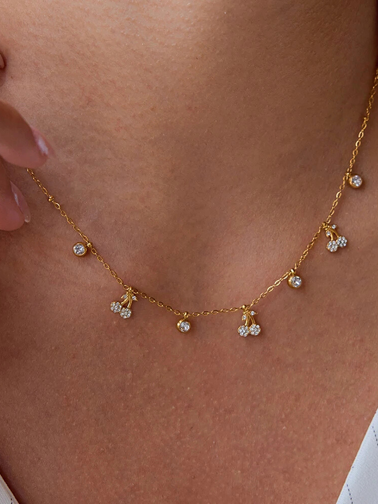 SAKI Necklace