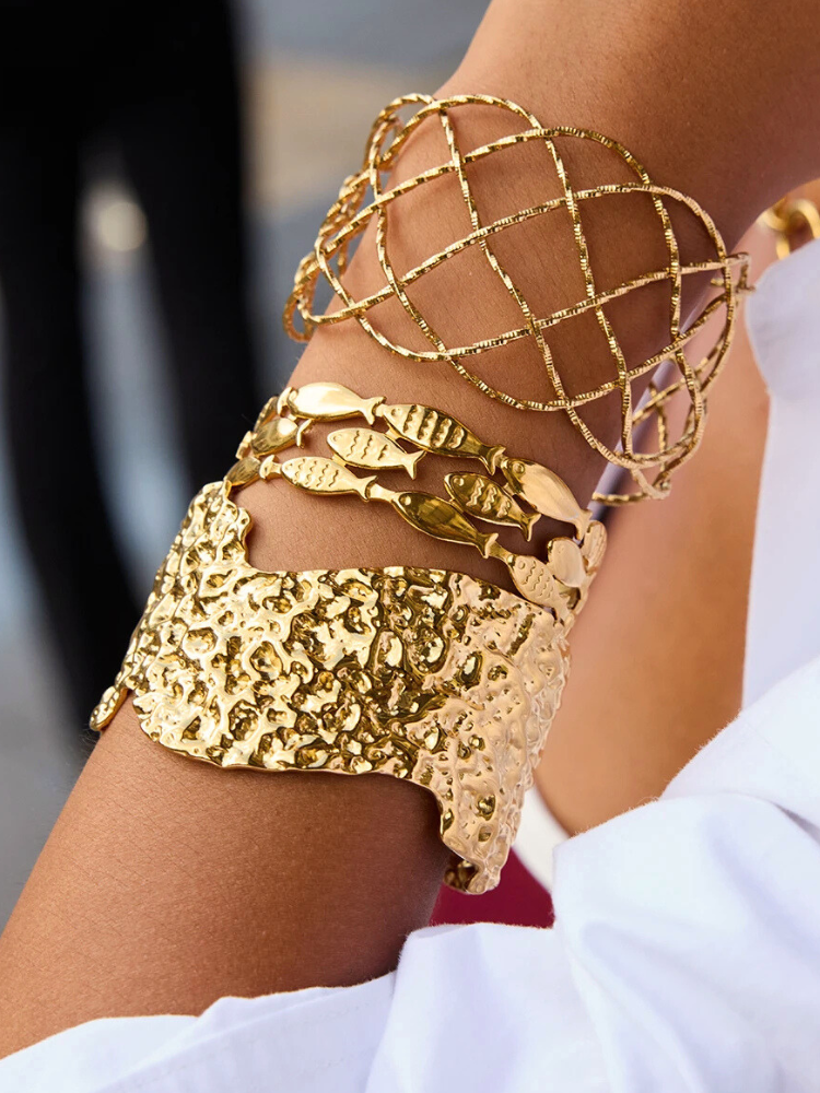 SELARA Cuff